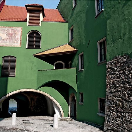 Gasthof-Pension Zum Haugstein - Familie Eder Engelhartszell Εξωτερικό φωτογραφία