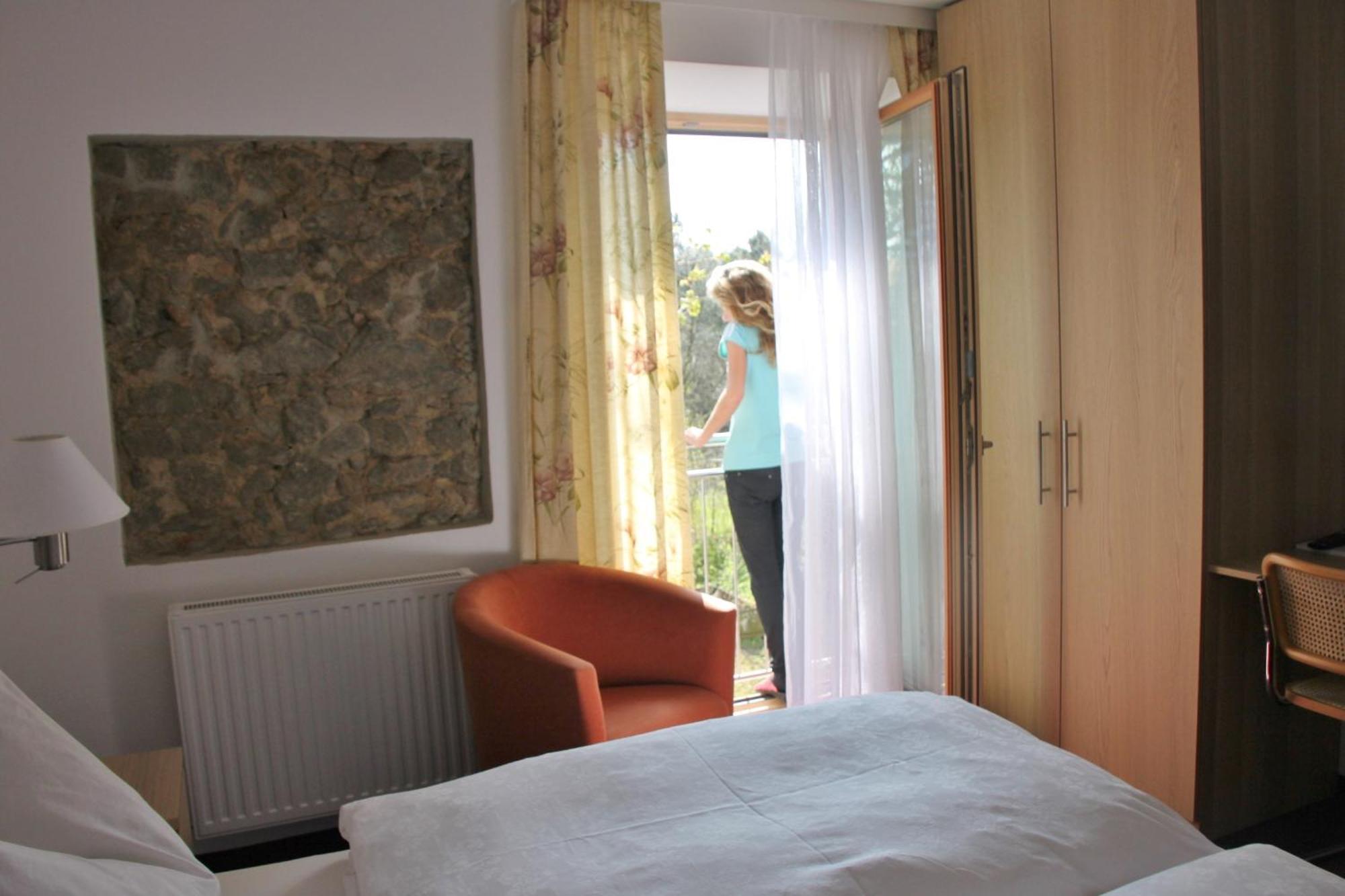 Gasthof-Pension Zum Haugstein - Familie Eder Engelhartszell Δωμάτιο φωτογραφία